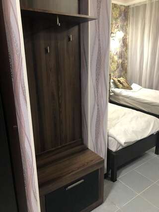 Мини-отель Отель Мишель Харьков Двухместный номер с 2 отдельными кроватями-7