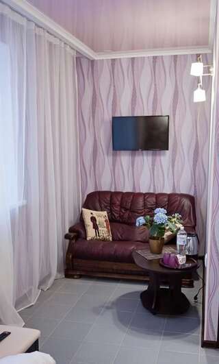 Мини-отель Отель Мишель Харьков Двухместный номер с 2 отдельными кроватями-1